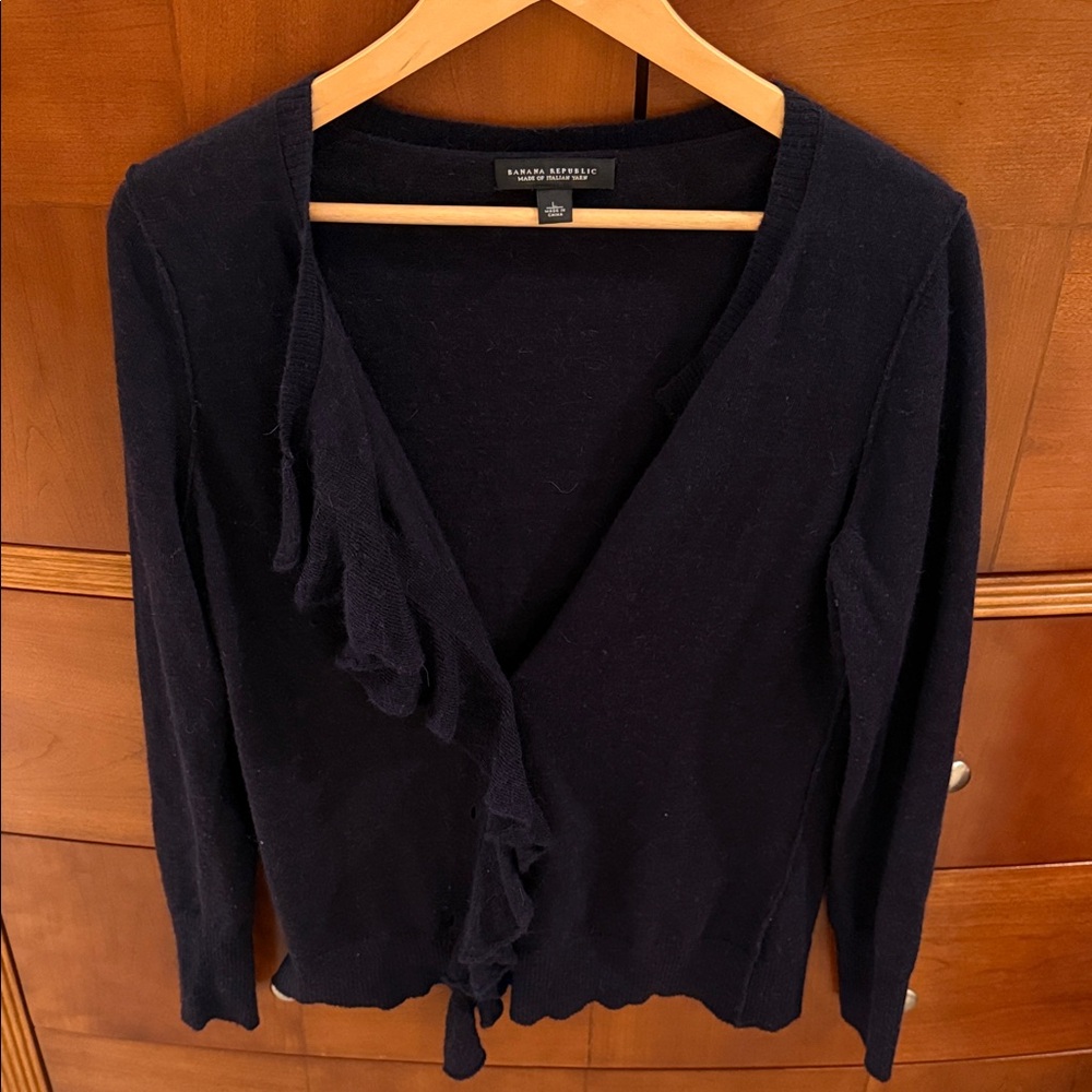 Banana Republic Cardigan with Ruffle Detail size large - Italian yarn